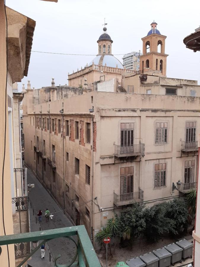 La Basilica Apartaments Gam Аликанте Екстериор снимка